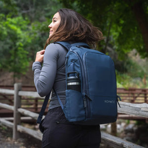 NOMATIC Backpack 背包|多功能 20L 擴展容量|防水耐用設計