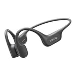 SANAG B77S Pro Max 正面展示:展示耳機的掛耳設計與簡約外觀。