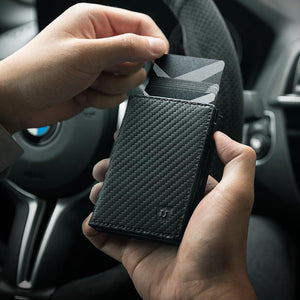 LORZOR 彈出式錢包,單擊按鈕即可快速彈出卡片,最多可容納 12 張卡片