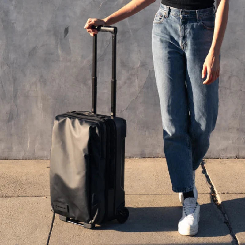 WANDRD TRANSIT Carry-on Roller 行李箱|隨身登機尺寸
