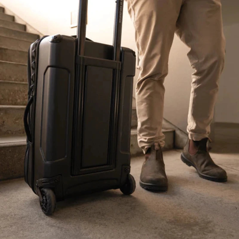 WANDRD TRANSIT Carry-on Roller 行李箱|隨身登機尺寸
