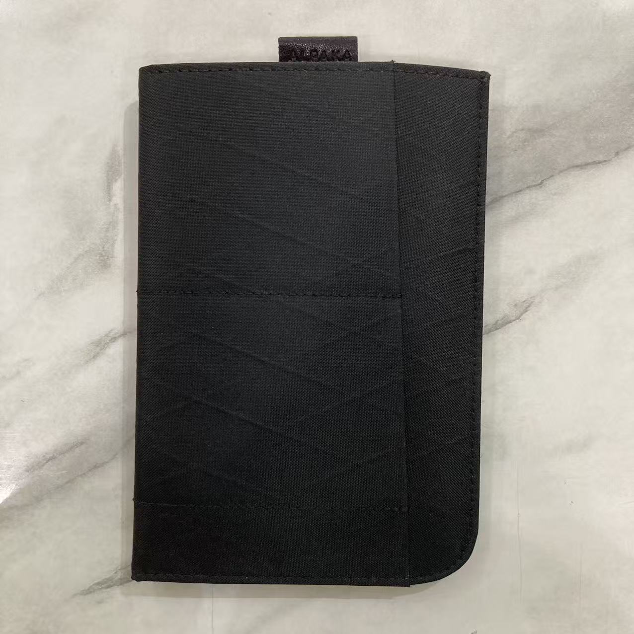 ALPAKA ARK Passport Sleeve 護照套 #1700 ( 陳列品/瑕疵品特價出售 )