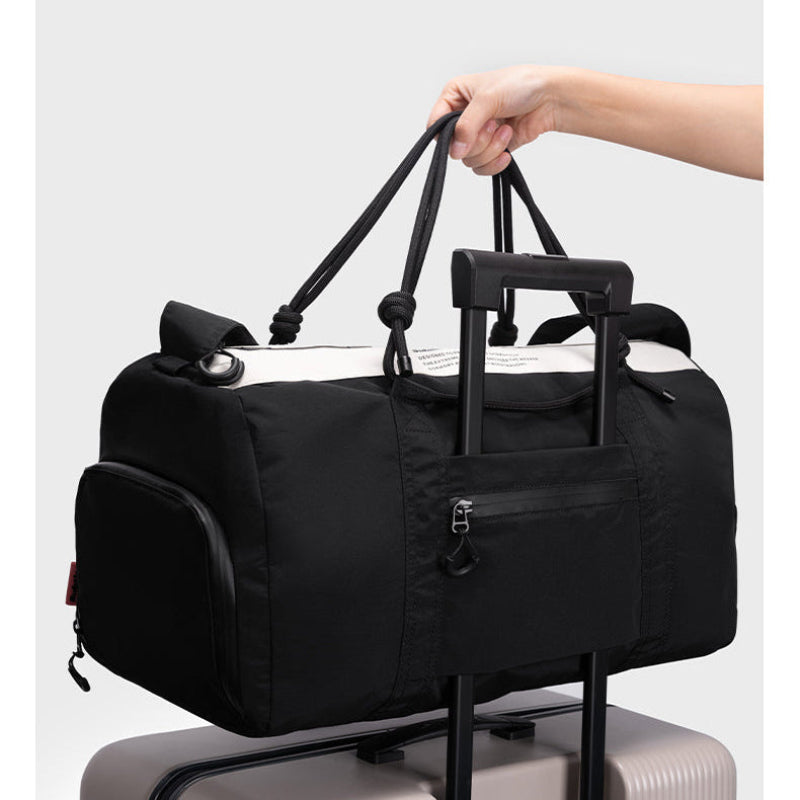 SUBTLE 穿行系列旅行包Plus-黑色款時尚防潑水旅行袋，適合短途旅行與通勤使用