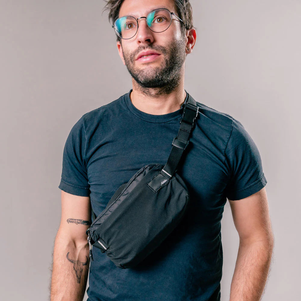 Matador ReFraction Packable Sling｜輕量化結構，適合長時間使用