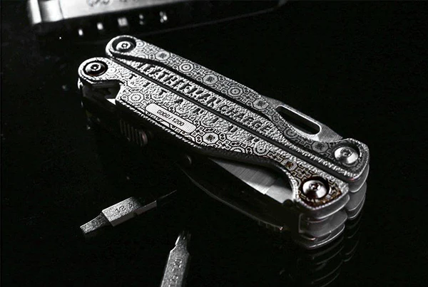 LEATHERMAN CHARGE TTI  戶外萬用刀 (猴年版)