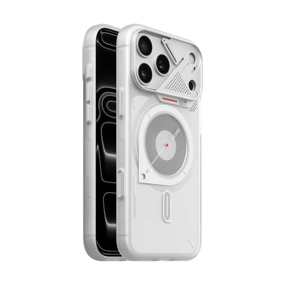 為 iPhone 18 Pro / Pro Max 打造的未來科技感防護！Aulumu A18 Hyper Frosted Case 具備獨特夜光設計與極致輕薄的磨砂手感。完美支援 MagSafe 強力磁吸，不僅防刮抗指紋，更讓您的手機在暗處展現獨一無二的賽博龐克風格。