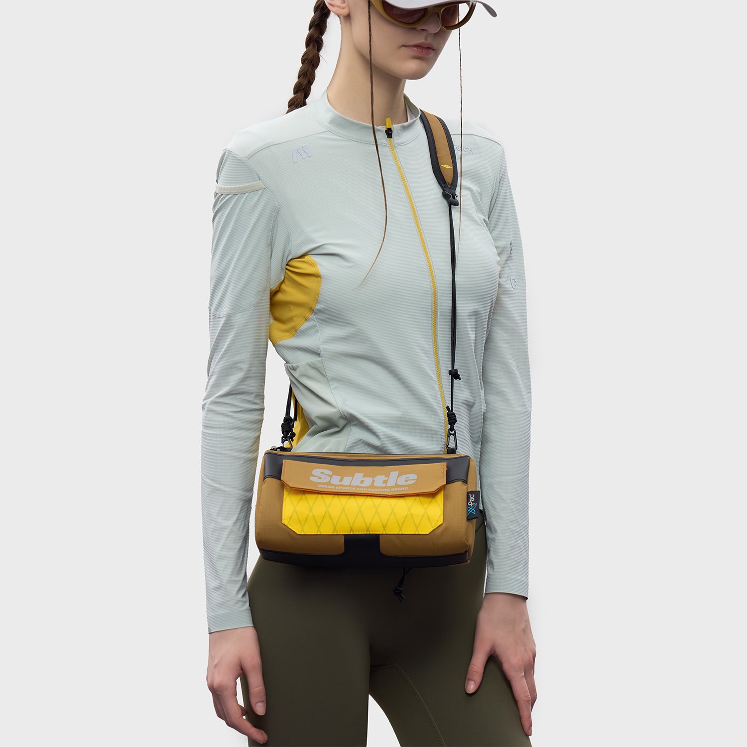 SUBTLE SIKE-T Dual Use Crossbody Bag 車頭兩用斜挎包 - 棕黃色斜跨設計，適合日常通勤與騎行使用