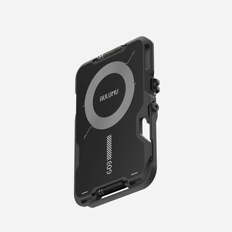AULUMU Multi-Tool Metal Wallet｜穩固存放 12 張卡片或現金，輕鬆應對日常與旅行需求