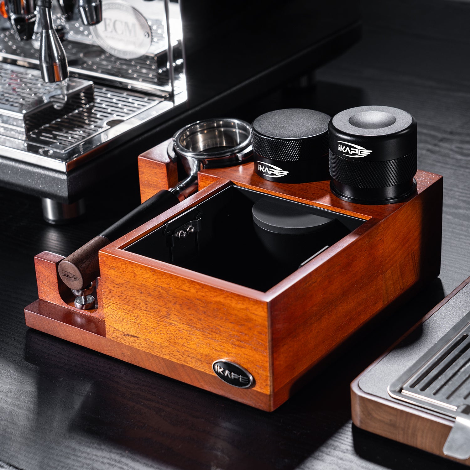 IKAPE Constant Pressure 咖啡壓粉器 V4場景圖