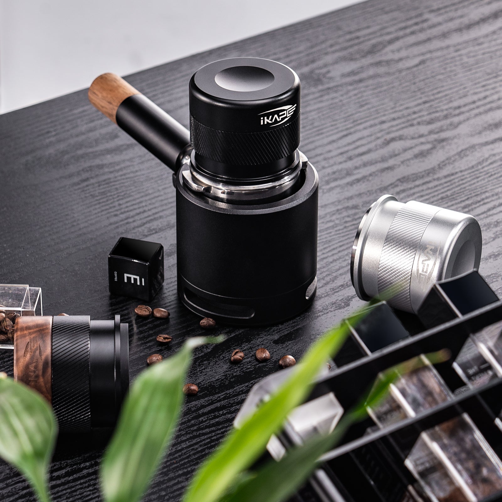 IKAPE Constant Pressure 咖啡壓粉器 V4場景圖