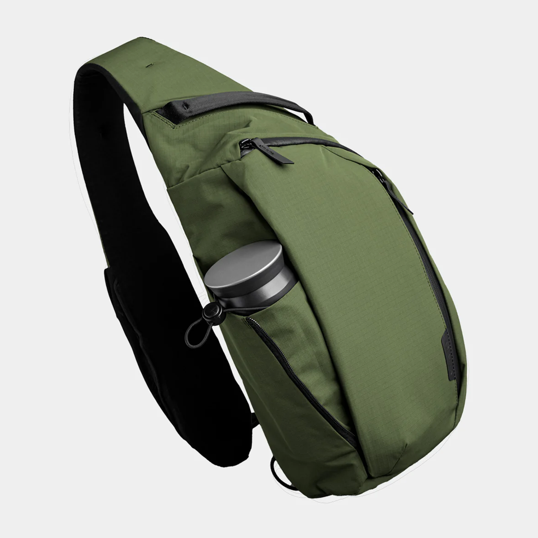 ALPAKA Metro Crossbody 側肩包｜多功能內部分區，隱藏式口袋收納
