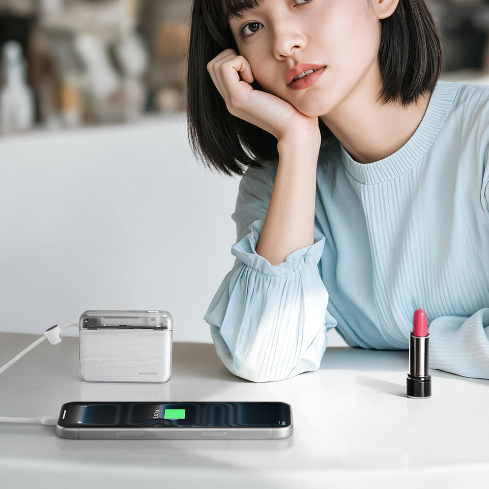 SHARGE Flow Go 移動電源｜半透明時尚外殼設計