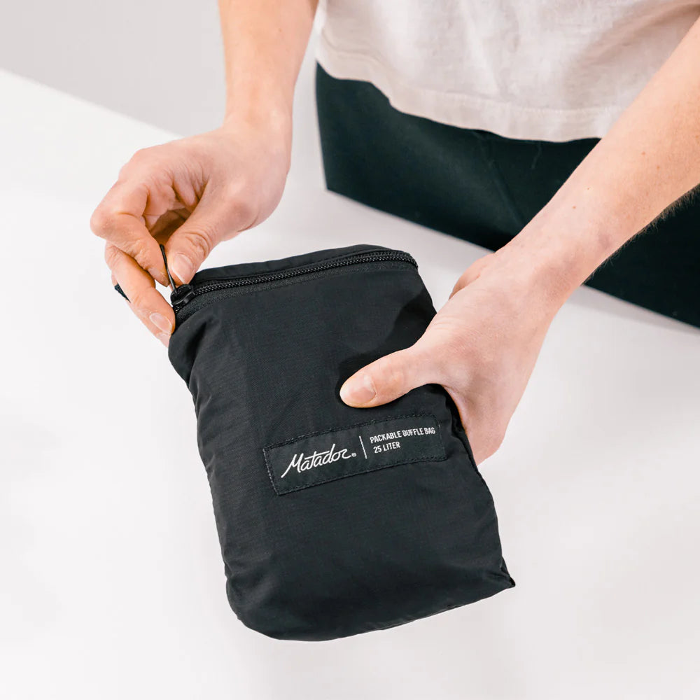 Matador ReFraction Packable Duffle｜設計輕巧但堅固耐用，適合長時間使用