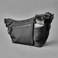 ALPAKA Flow Satchel 使用 100% 再生材料製成，兼具環保與耐用性