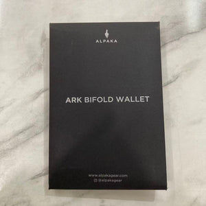 ALPAKA Ark Bifold Wallet 兩折卡包 XPAC #1733 ( 陳列品/瑕疵品特價出售 )