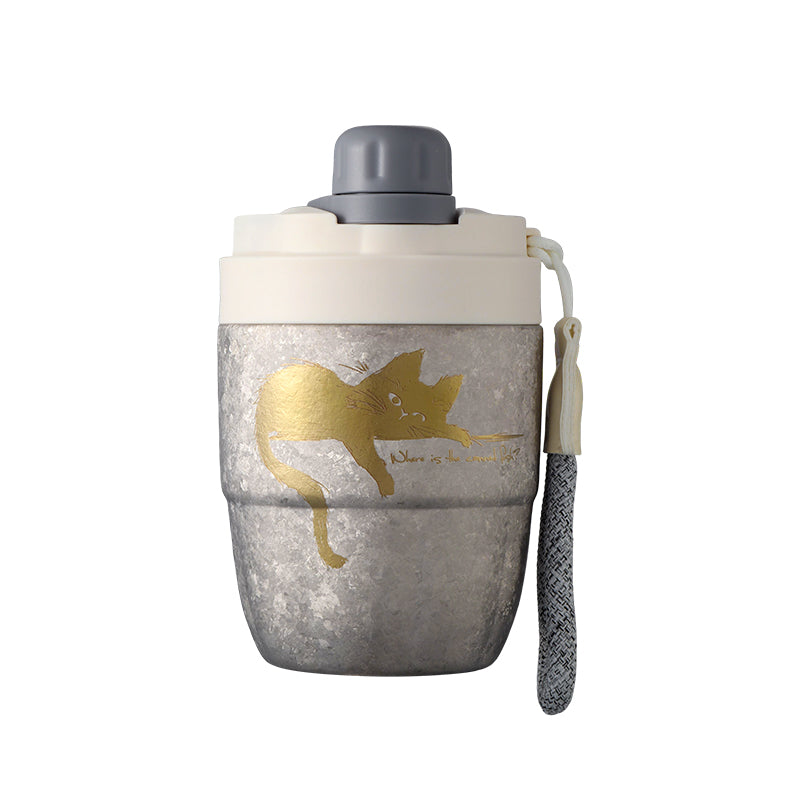 ETELF Portable Coffee Cup｜隨行咖啡杯 慵懶貓圖案 銀色 圖案細節展示