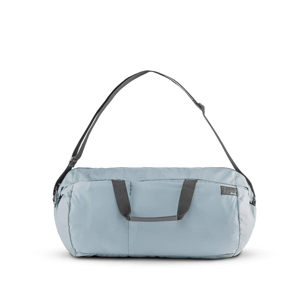 Matador ReFraction Packable Duffle｜採用防潑水材料、防水 YKK® 拉鍊及 PU 塗層