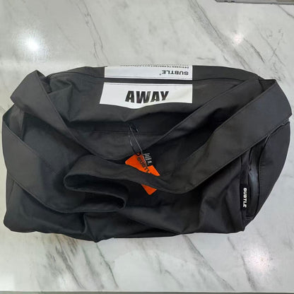 SUBTLE Equs Sports Travel Bag 運動健身袋 #1777 ( 陳列品/瑕疵品特價出售 )