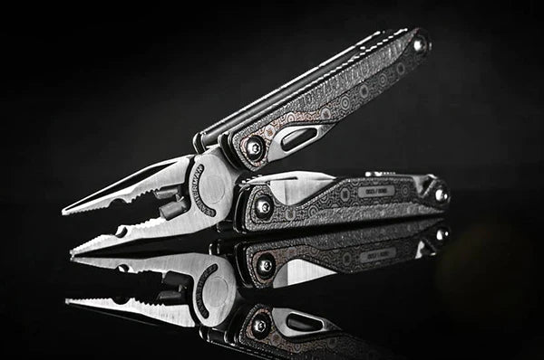LEATHERMAN CHARGE TTI  戶外萬用刀 (猴年版)