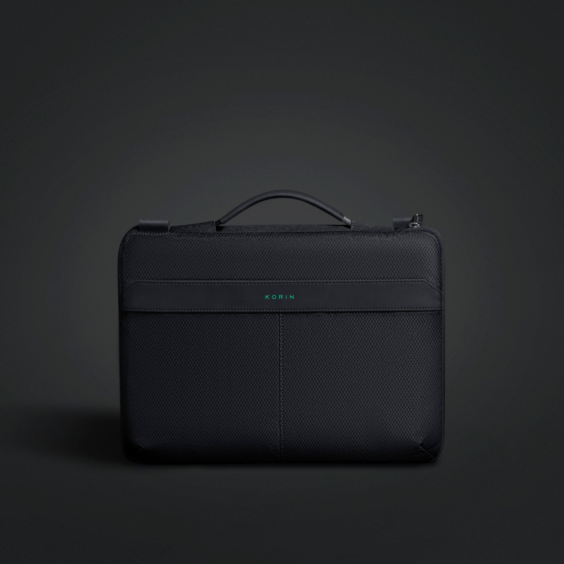 KORIN HiLite 輕便手提電腦包 KY028 輕量設計，方便攜帶的日常使用場景。