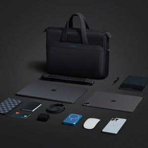 KORIN Hivoy 輕便手提電腦包 KY030  內部分區設計，展示文件、筆電及配件的整齊收納效果。