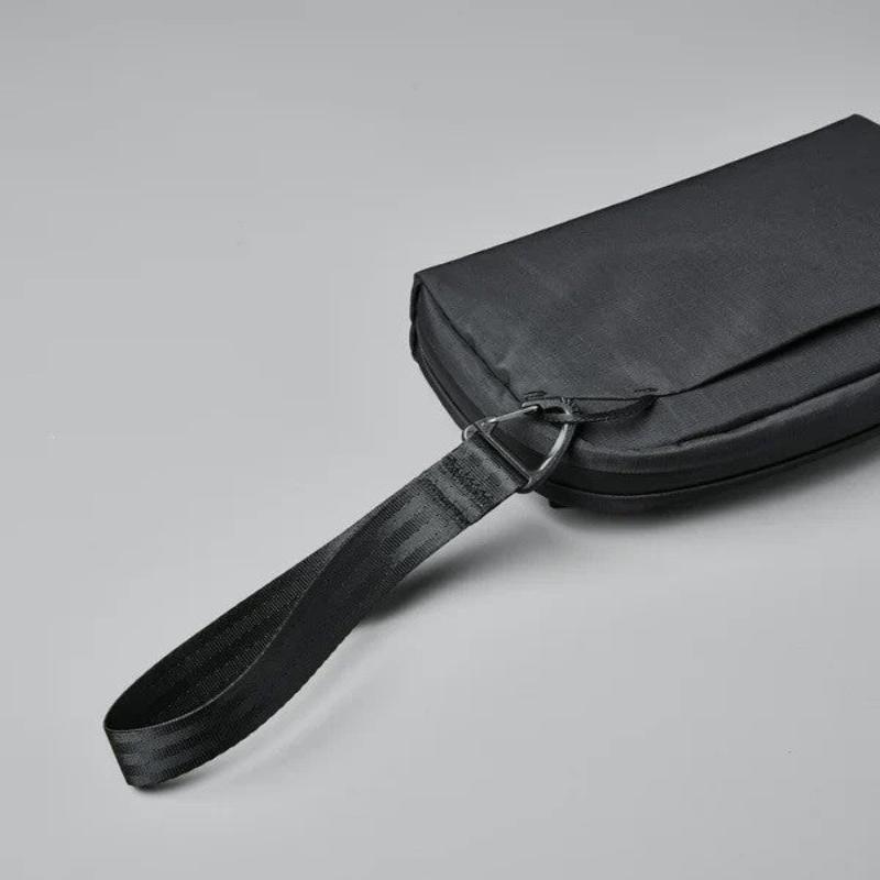 ALPAKA Toiletry Bag 洗漱化妝包｜採用 Axoflux 210D 防撕裂尼龍材質 和 防水 YKK Aquaguard 拉鍊