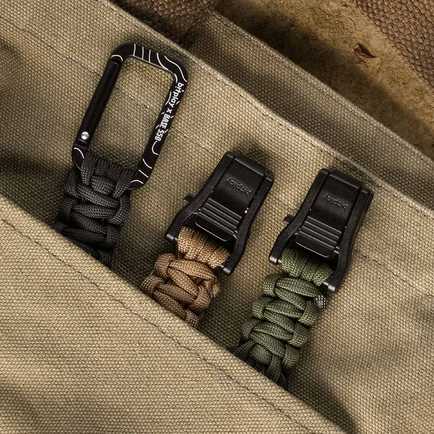 BITPLAY x Base550 Carabiner｜結合戰術風格與實用設計