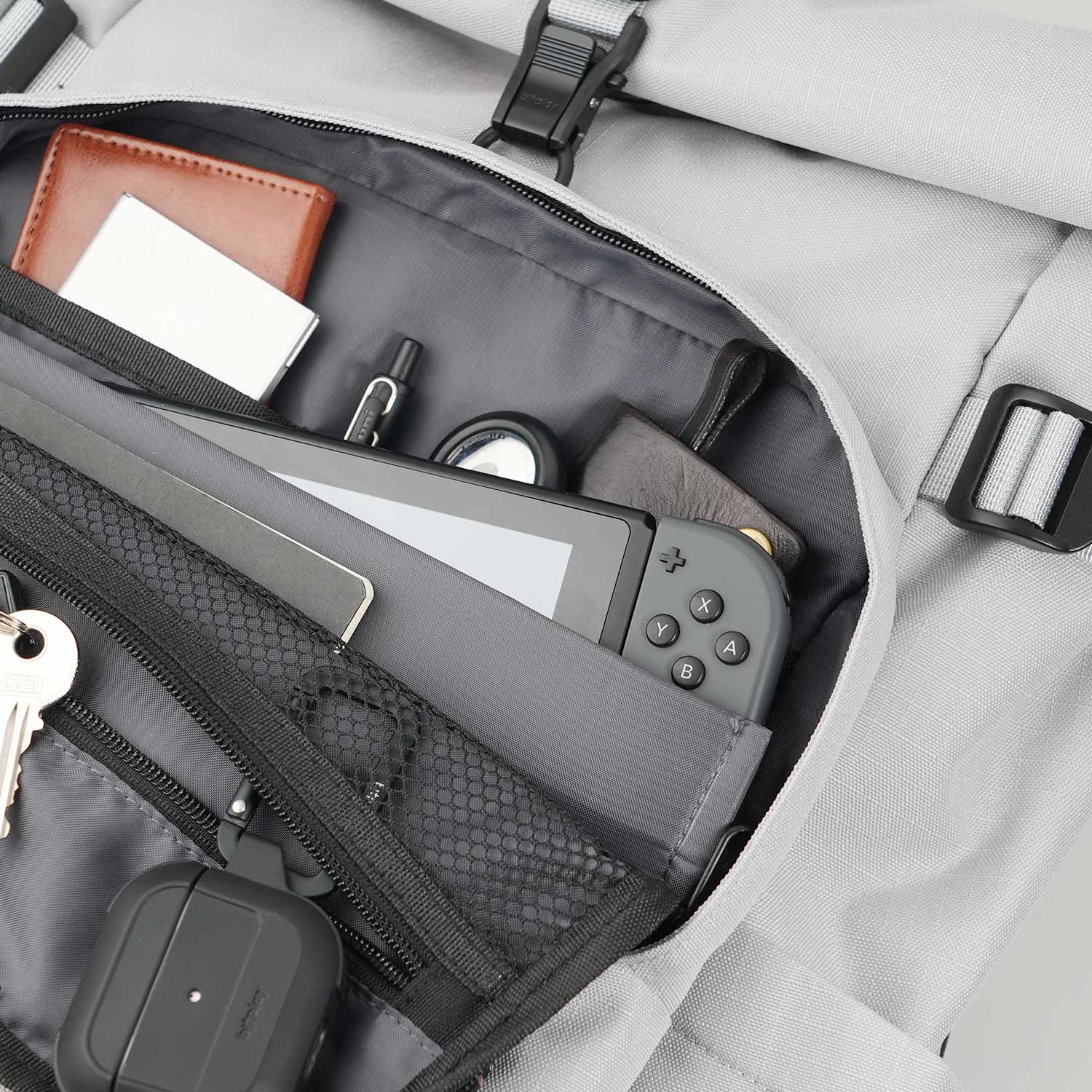 BITPLAY Urban Daypack 24L｜戶外用防潑水背囊