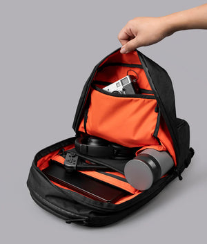 ALPAKA Aero Pack 16L 輕量防潑水背囊｜城市通勤與旅行背包