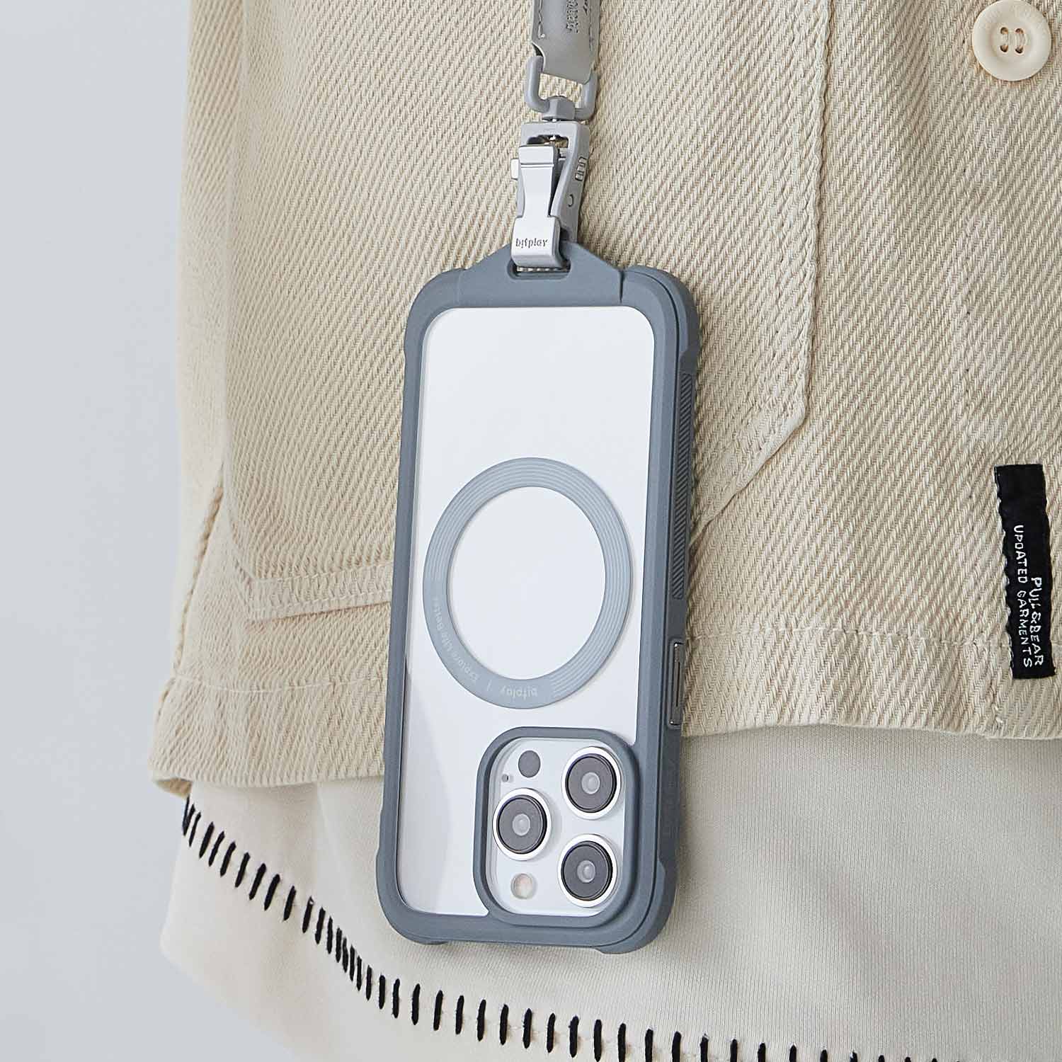 BITPLAY Wander Case iPhone 15｜獨立金屬按鍵設計