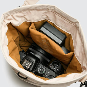BITPLAY Essential Snapper Sling 2.5L｜輕便防撞相機袋