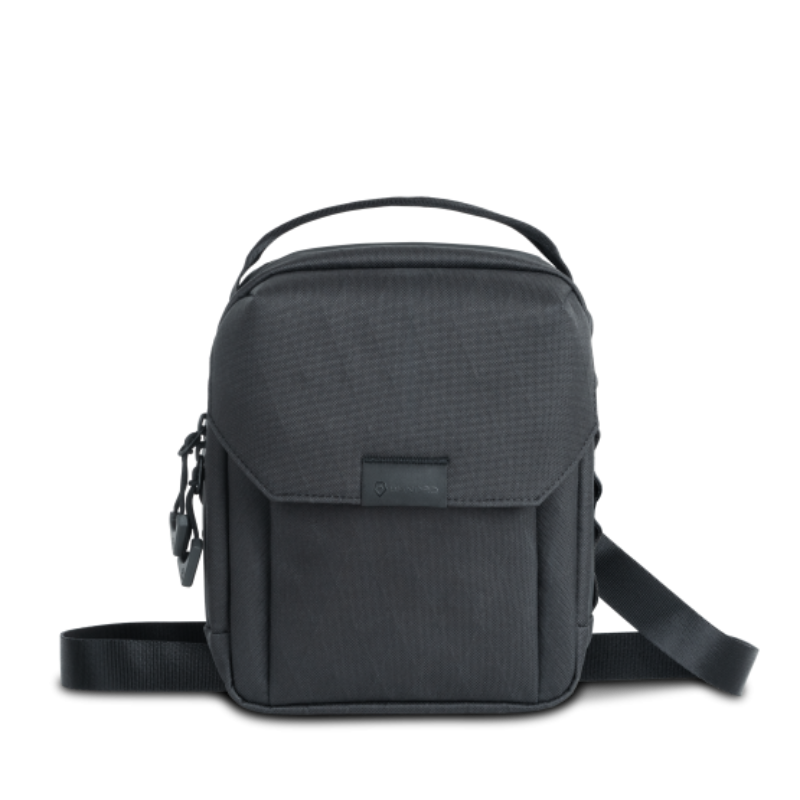 WANDRD X1 Crossbody Bag 斜背包｜多功能儲物空間，內置風琴式網狀分隔板與多個口袋