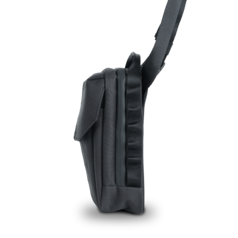 WANDRD X1 Crossbody Bag 斜背包｜配備可調節磁扣背帶，輕鬆調整至適合不同身形