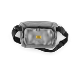 完美貼合身型的隨行伴侶！Crash Baggage SOFT Crossbody 斜孭袋採用輕量防潑水環保物料，配備標誌性 EVA 凹凸前袋。可輕鬆摺疊收納，9L 容量完美滿足日常 EDC 與旅行需求。