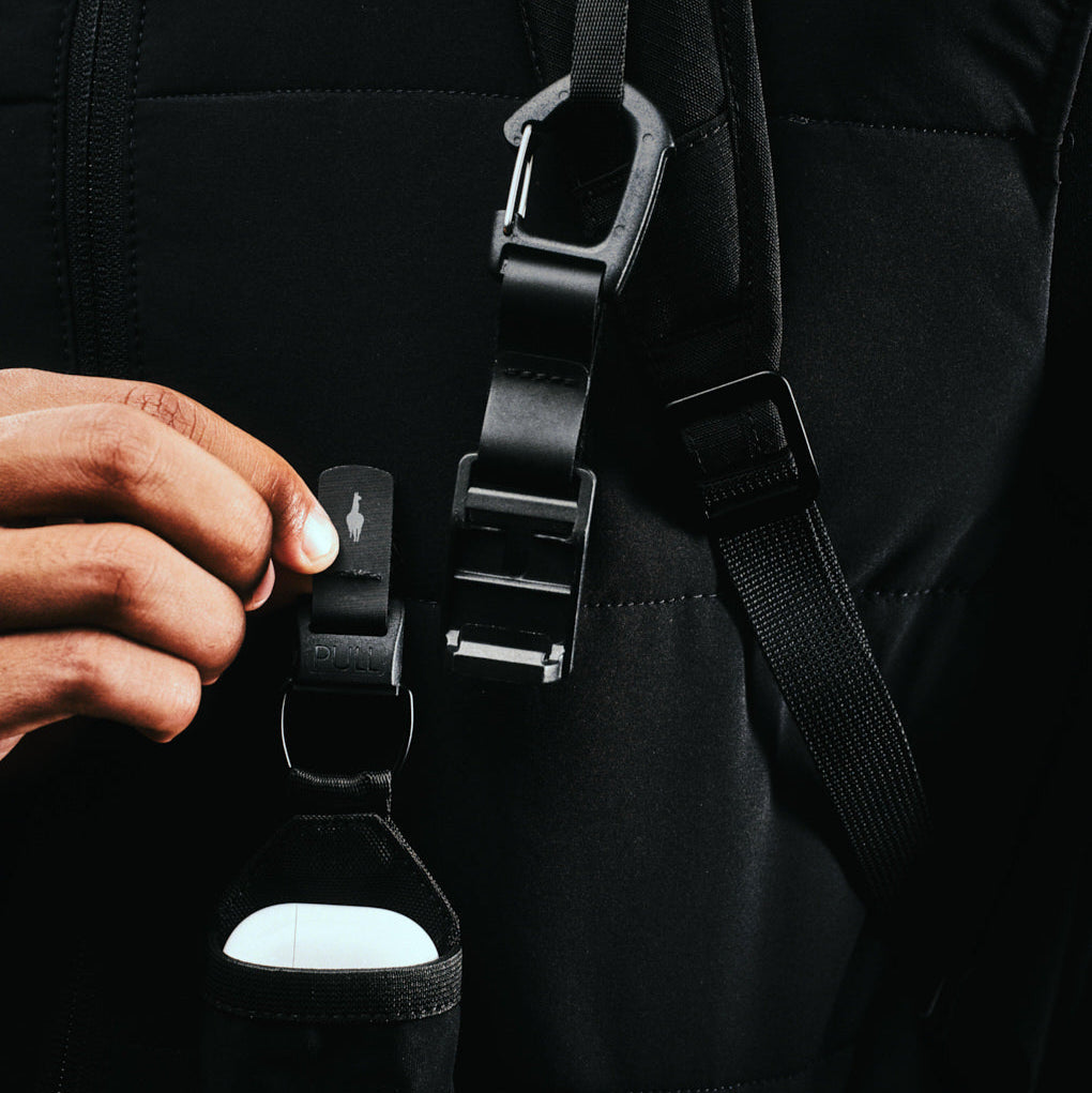 ALPAKA Bravo Backpack 23L｜適合通勤與旅行使用｜內置 16 吋筆記型電腦隔層