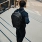 ALPAKA Bravo Backpack 23L｜適合通勤與旅行使用｜內置 16 吋筆記型電腦隔層