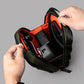 Metro Sling V2 配備快取隔層與主隔層，輕鬆存取日常物品