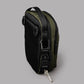 Metro Sling V2 採用 X-Pac® 防水面料及 YKK Aquaguard 拉鍊，全天候防護