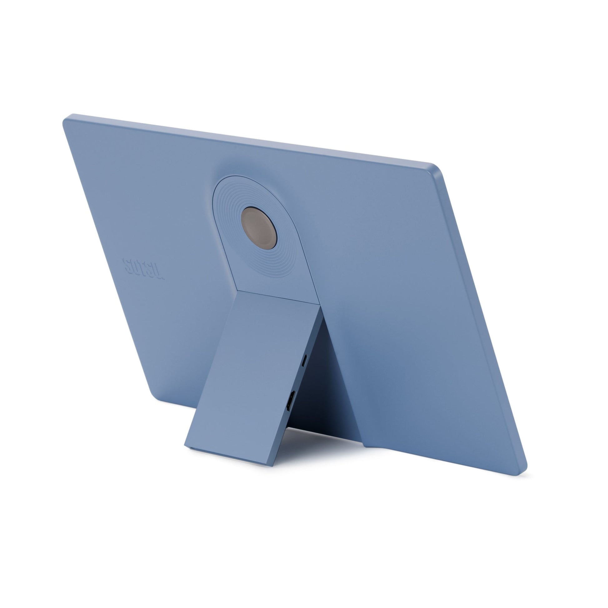 SleekView 15.6” 配備 70° 可調節支架，提升使用體驗