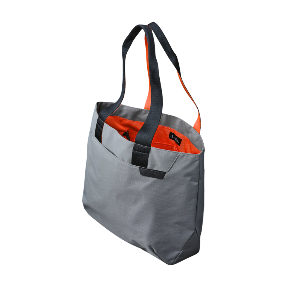 Elements Tote (M) 防水手提包，14.5L 容量，適合通勤與旅行使用