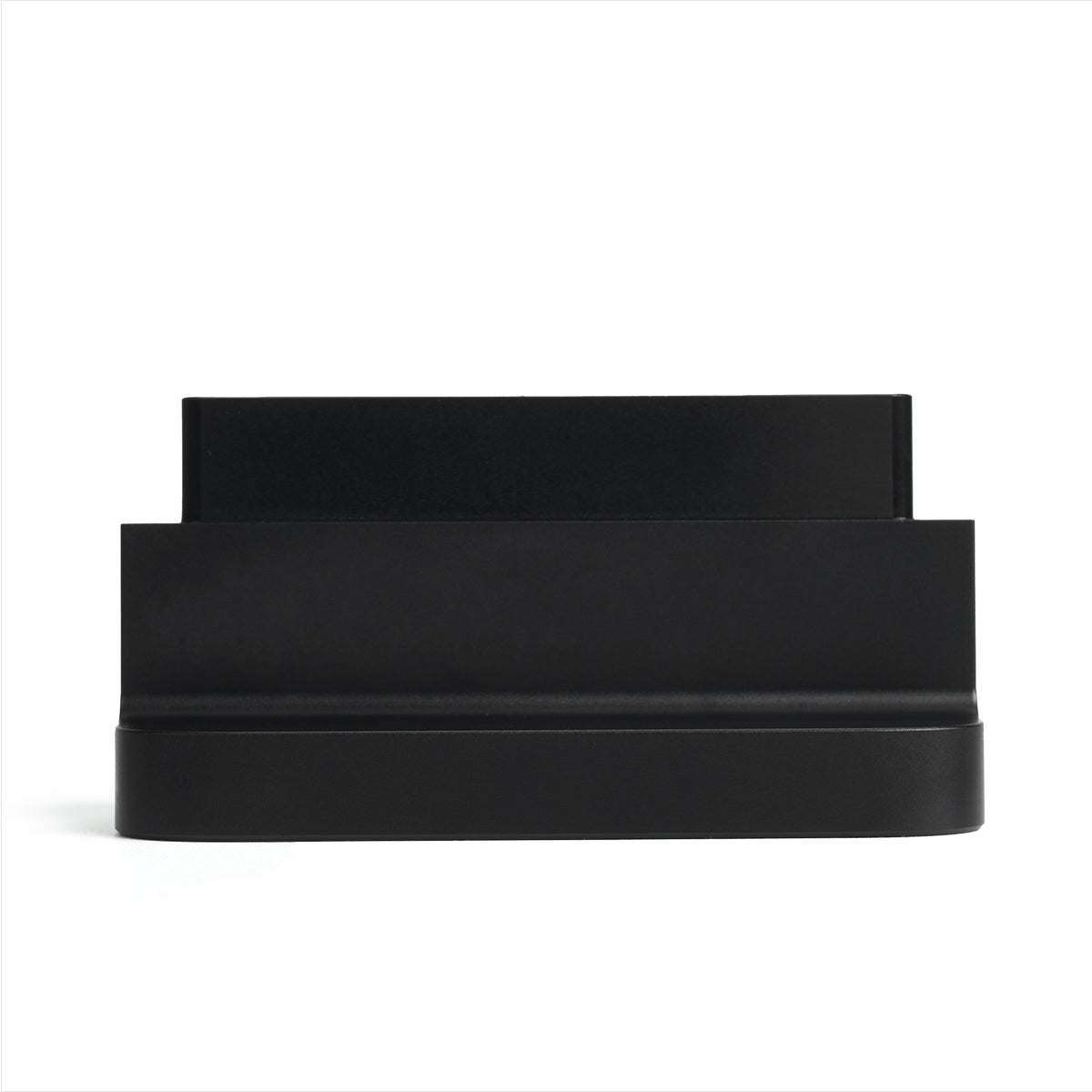 SOTSU 三腳架轉接器輕便小巧，重量僅 115g，方便攜帶與安裝