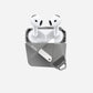 A29 幾何造型保護殼，耐用設計有效防摔、防刮，完美保護 AirPods 4