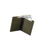  ALPAKA Ark Bifold Cash Wallet 雙折錢包防潑水設計，輕便時尚