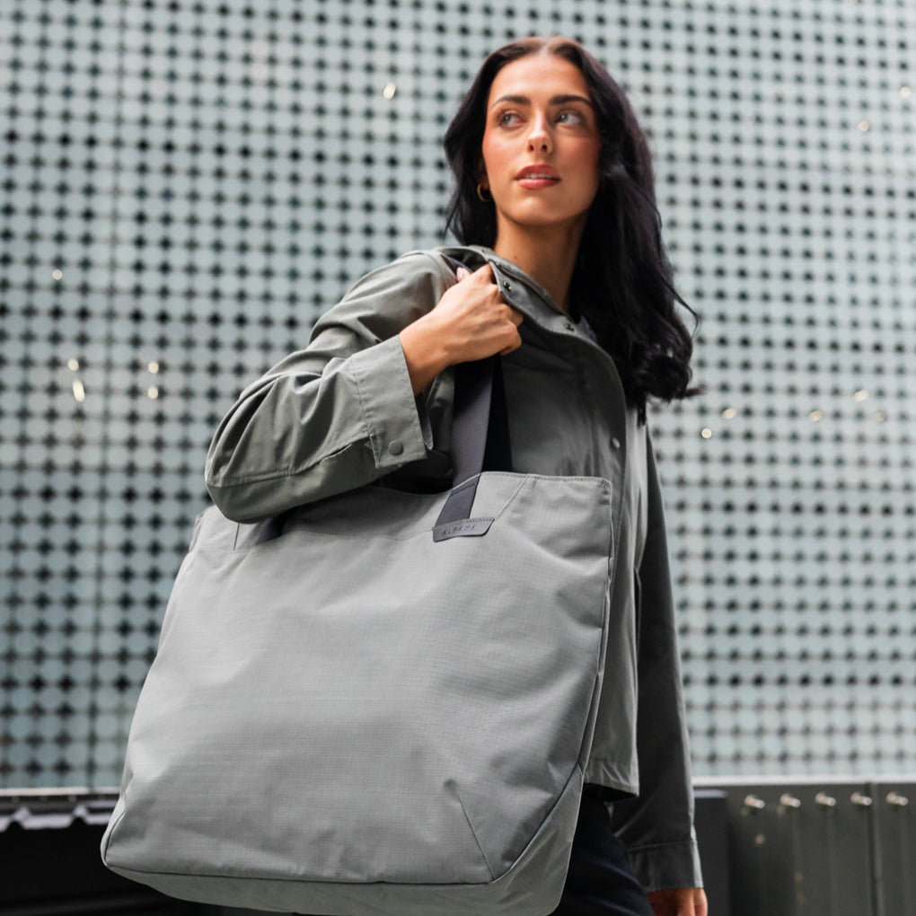  ALPAKA Elements Tote (L) 加大版手提包 - 實用大容量設計