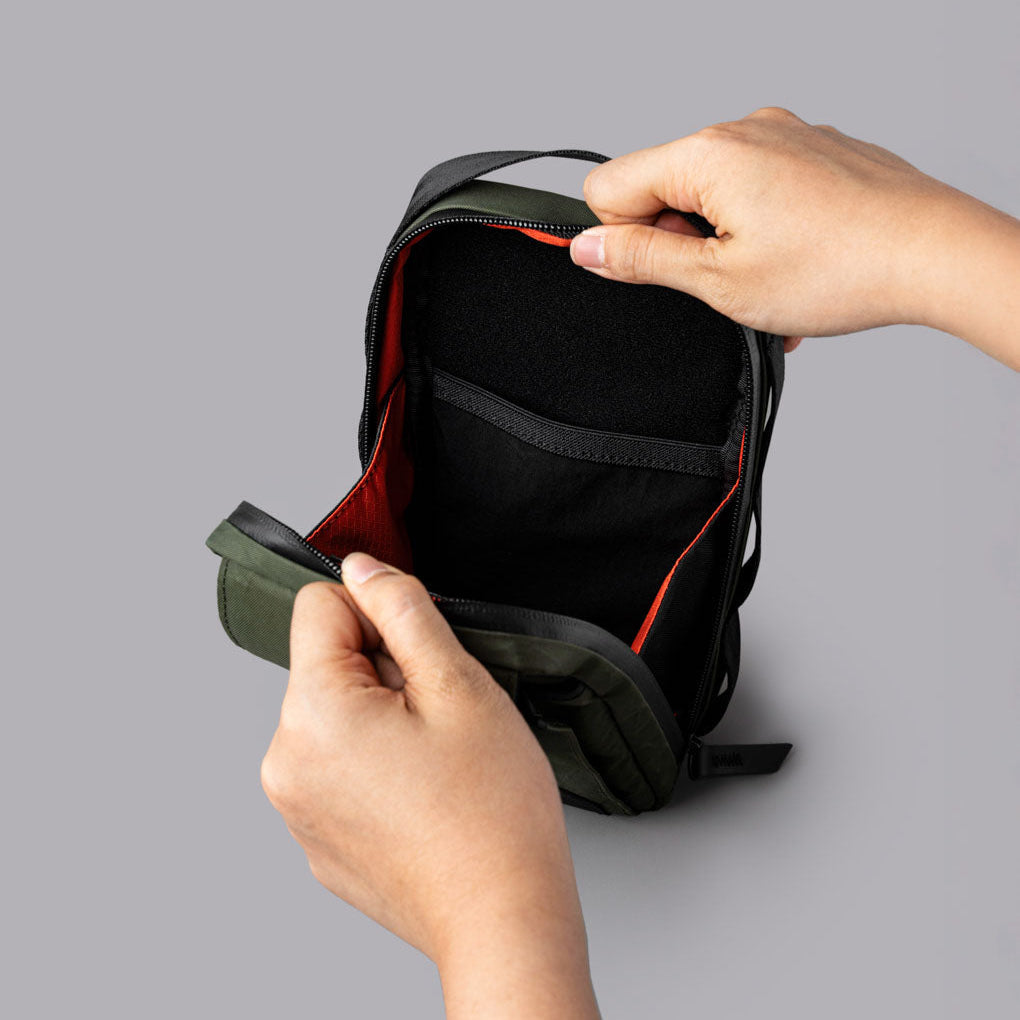 ALPAKA Modular Sling V2｜多功能手機袋 X-Pac｜配備磁性安全扣的專屬手機隔層