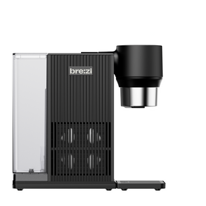 BREZI COLD 自動冷萃咖啡機，展示黑色鋁合金外觀與數字觸控屏設計。
