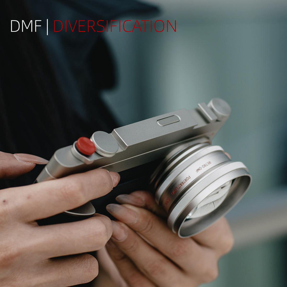 FOTORGEAR Retro Photography Kits iPhone 17 系列濾鏡轉接器，兼容多種濾鏡，拓展手機攝影可能性。