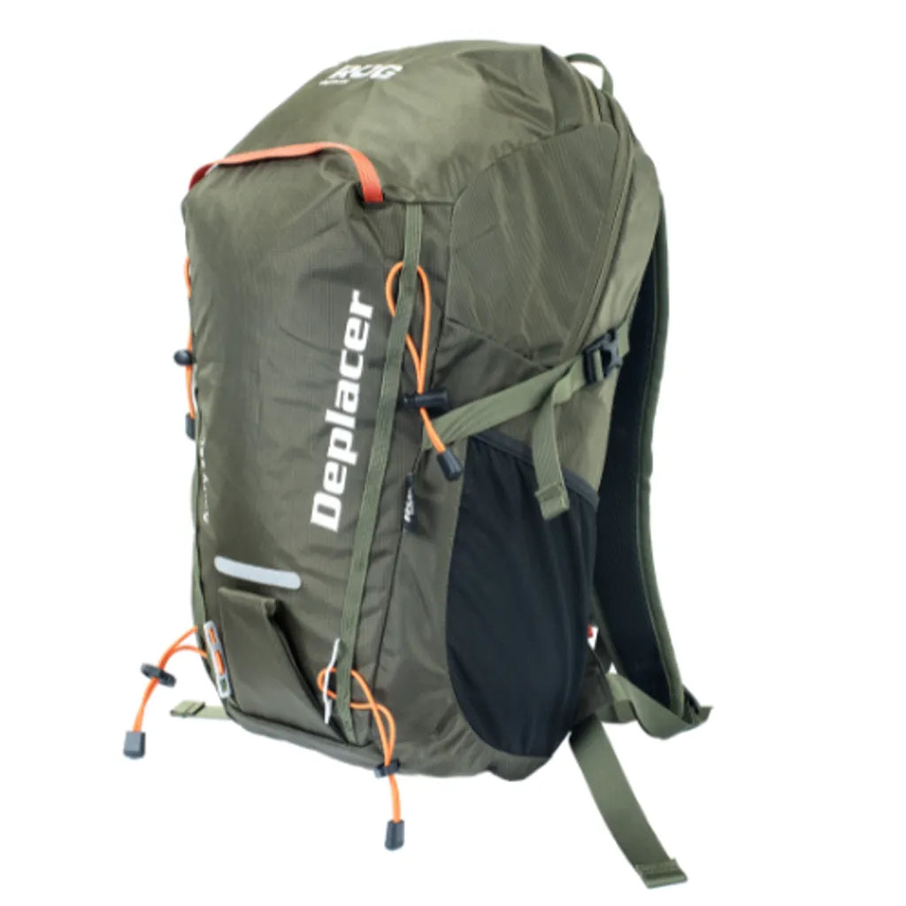 RUG Amry 28L 背包 菊花鏈掛環與登山杖/冰斧固定環｜外掛裝備