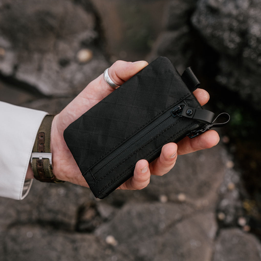 ALPAKA Zip Pouch｜適合日常通勤、戶外活動及旅行使用