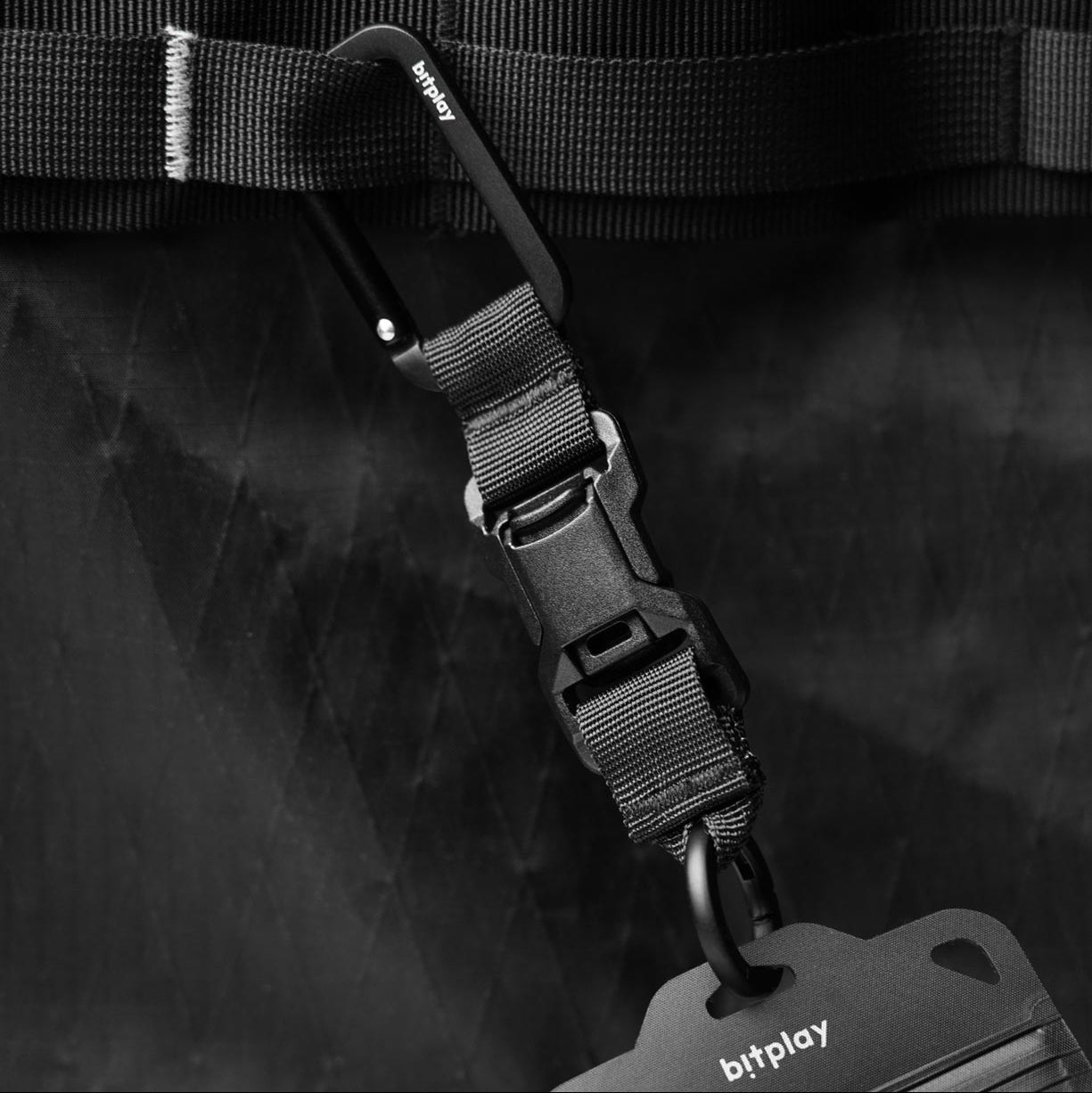BITPLAY Magnetic Flick Carabiner 磁吸快拆登山扣